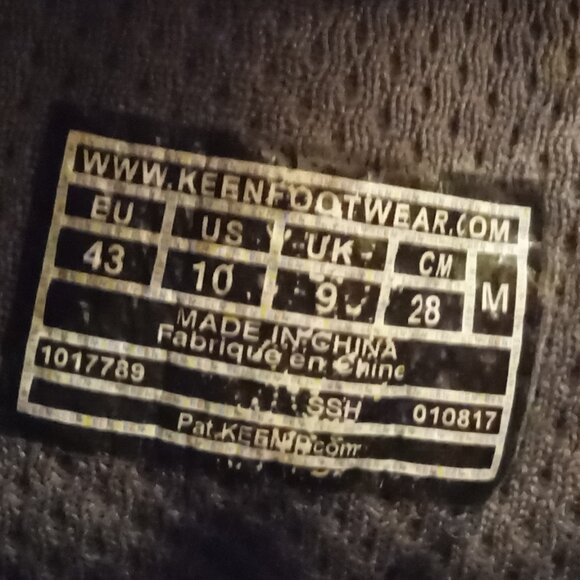 KEEN all weather boots - Picture 3 of 5